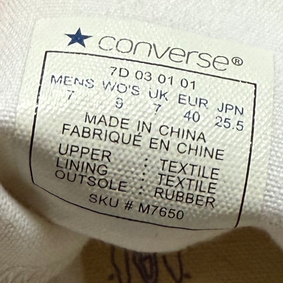 Converse All Stars - High Top - White - W9, M7 - Picture 5 of 7